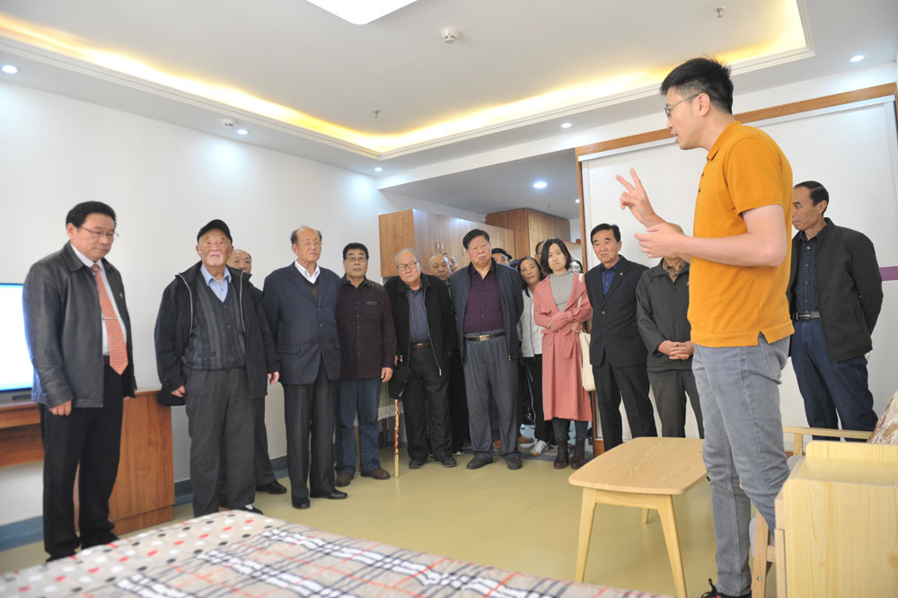 山東聯(lián)興建設(shè)集團(tuán)舉行紀(jì)念改革開放 暨建企40周年慶祝大會(德州晚報報道)